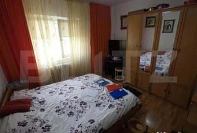 Apartament cu 4 camere decomandat în Calea Moldovei - 6