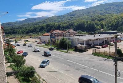 Apartament cu 4 camere decomandat în Central - 5