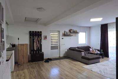 Casă individuală cu 2 camere cu Teren 423 Mp în Domnești - 2