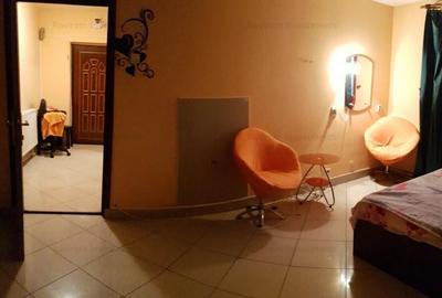 Garsoniera mobilata, cu CT, la parter, pe Republicii - Rodica - 7