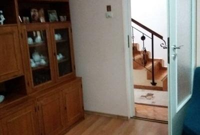 Vila Parter+Etaj de vanzare in Sendreni, jud.Galati, 5 camere, teren 688mp Vila Parter+Etaj de vanzare in Sendreni, jud.Galati, 5 camere, teren 688mp - 7