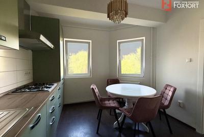 Apartament cu 3 camere semidecomandat, mobilat în Dumbrăvița - 7