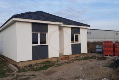 De Vanzare Case Noi Aquastar - 2