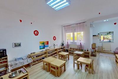 Casă cu 10 camere cu Canalizare în Barbu Văcărescu - 4