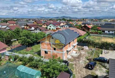 Duplex cu 5 camere cu Canalizare în Tărlungeni - 20