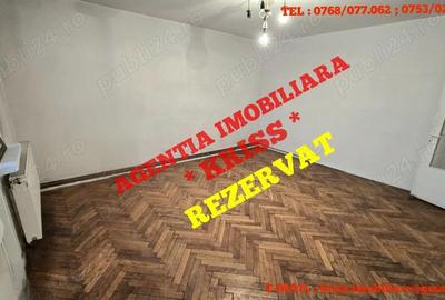 Apartament cu 4 camere decomandat în Banat - 11