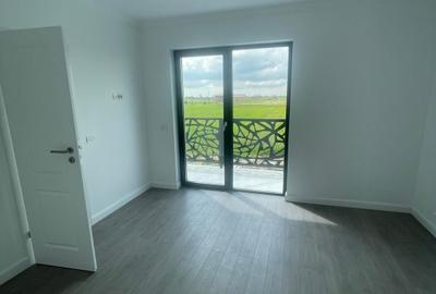 Duplex despartit prin camera tehnica Duplex despartit prin camera tehnica - 8