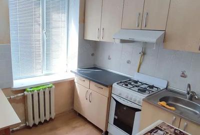 De vanzare garsoniera in zona Calea ?agului - 1