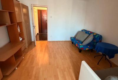 Inchiriez garsoniera Piata Progresul - 9