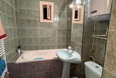 Apartament cu 4 camere în Central - 1