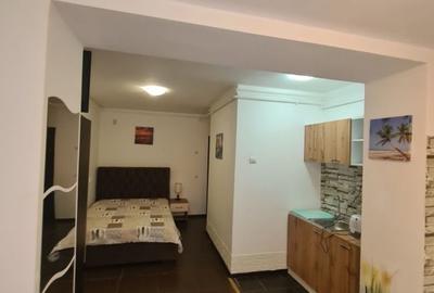 Garsonieră semidecomandată în Unirii