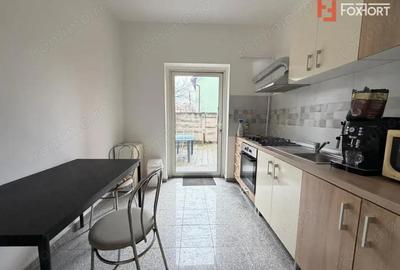 Casă cu 5 camere cu Canalizare în Bălcescu - 6