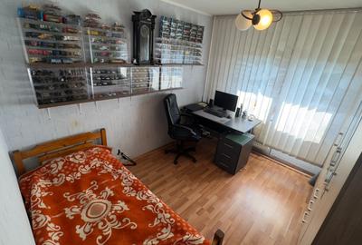 4 camere, decomandat, 1979, centrala proprie - 10