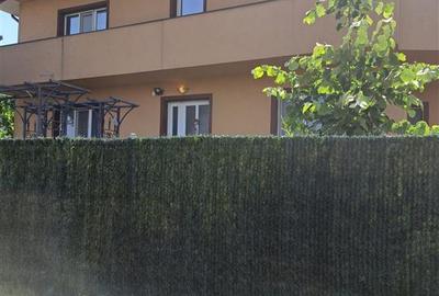 Casă cu 6 camere cu Canalizare în Bucium - 1