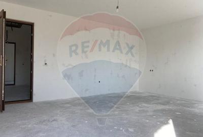 Casa / Vila cu 5 camere de vanzare - 11