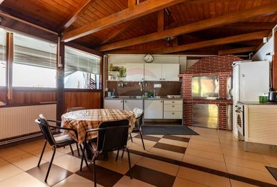 Casă cu 6 camere cu Teren 490 Mp în Eroii Revoluției - 18