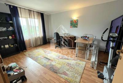 Casa individuala cu 7 camere,3 bai si garaj, P+1, zona Aradului - 15