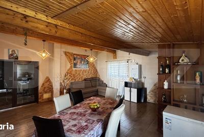 Casă cu 5 camere semidecomandat cu Teren 783 Mp în Cârcea - 9