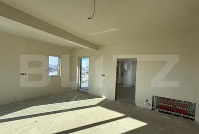 Casă cu 4 camere cu Teren 300 Mp în Central