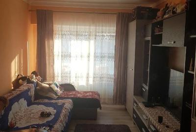 Apartament cu 3 camere decomandat în Central - 9