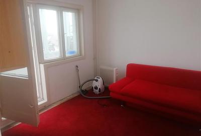 Apartament cu 3 camere decomandat în Lipovei - 11