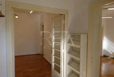 Spațiu comercial, de 140 mp, în Ștefan cel Mare - 11