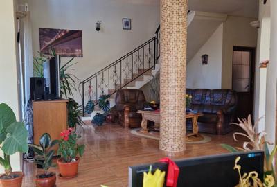 Casa moderna, cu livada, foi?or ?i garaj, Pucioasa, Dambovita - 7