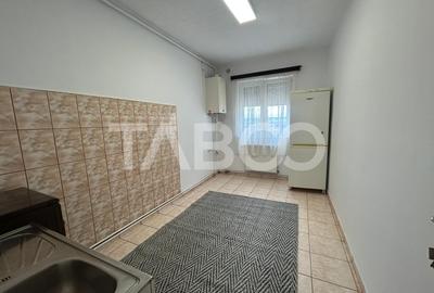 Apartament cu 2 camere nedecomandat, mobilat în Țiglari - 3
