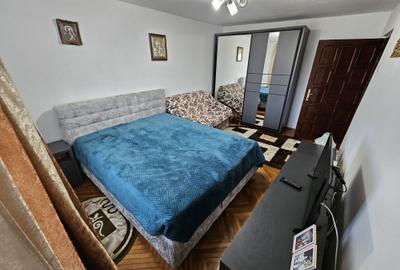 Casă cu 4 camere decomandat în Vlăduleni - 7