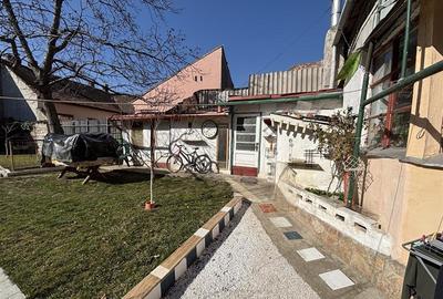 Casa central singur in curte  - 150 mp util - 411 mp curte - 12