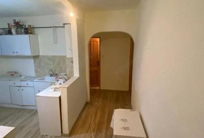 Apartament cu 2 camere decomandat în Central - 4
