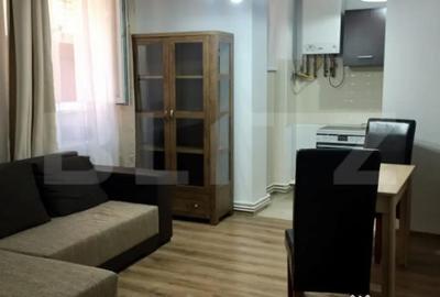 Apartament cu 3 camere semidecomandat în Central - 4