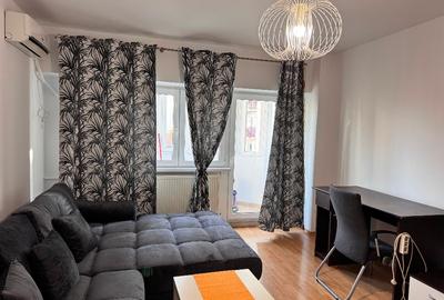 Garsonieră decomandată în Vitan Mall