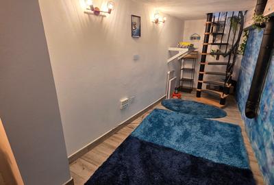 Duplex cu 3 camere cu Canalizare în 13 Septembrie - 9