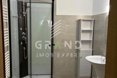 Apartament cu 3 camere decomandat, mobilat în Iris