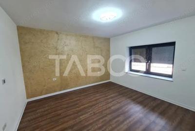 Casă cu 4 camere cu Canalizare în Sebeș - 1