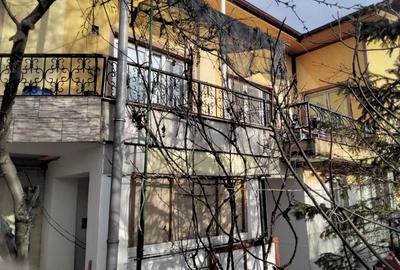 Casă cu 4 camere cu Teren 224 Mp în Colentina - 2