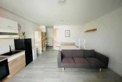 Garsonieră decomandată în Girocului