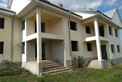 Casă în Bodești - 1