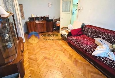 Apartament 3 camere de vanzare - Zona Centrala / Etaj 1 - 2