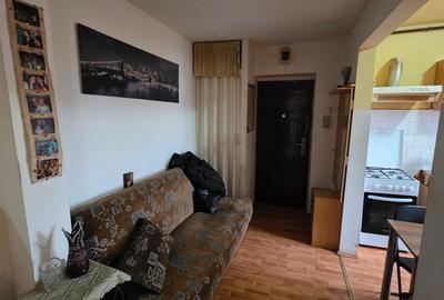 Apartament cu 2 camere decomandat în Kogălniceanu - 6
