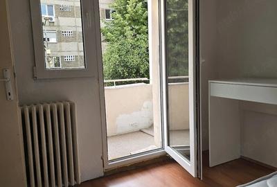 Apartament cu 2 camere semidecomandat în Circumvalațiunii - 15