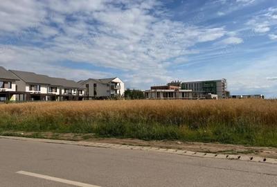 Teren de 716 mp, în Dumbrăvița