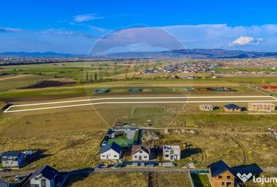 Teren de 8900 mp, în Sânpetru - 7