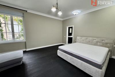 Apartament deosebit, 3 camere, zona Central - Bld. C.D. Loga - 17