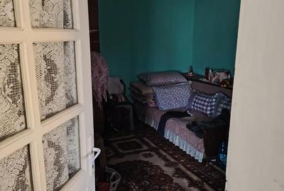 Casă cu 4 camere cu Teren 10000 Mp în Căbești - 1