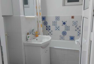 Garsonieră decomandată în Central - 1