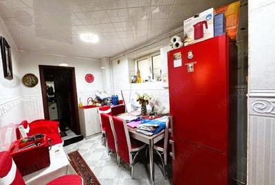 Apartament 2 camere etaj 1 Strada Cornisei - 7