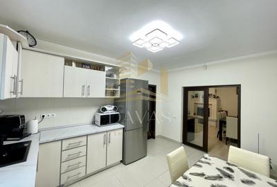 Casă individuală cu 10 camere cu Garaj în Iris - 4