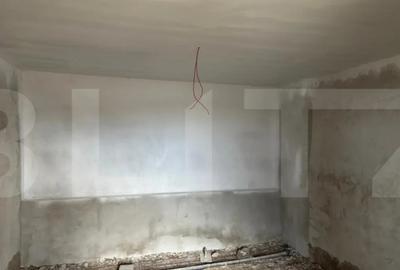 Casă cu 4 camere cu Teren 1512 Mp în Tisa - 1